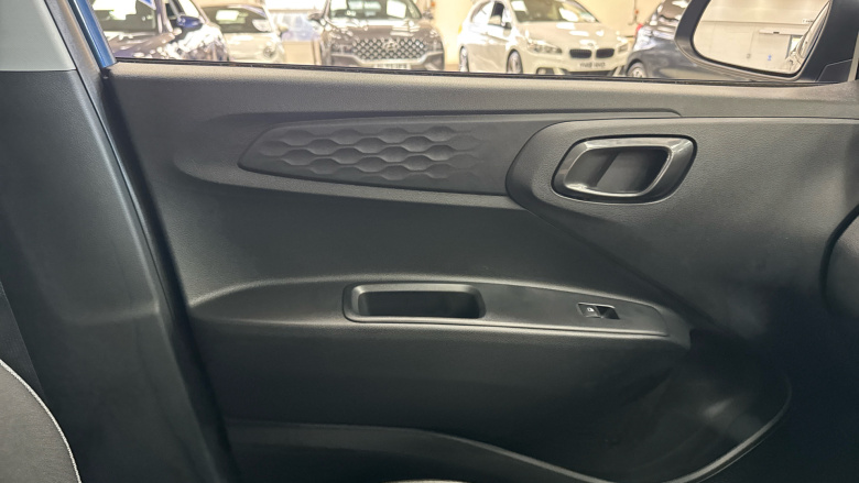 Hyundai i10 1.0 [63] Advance 5dr Auto [Nav] Petrol Hatchback